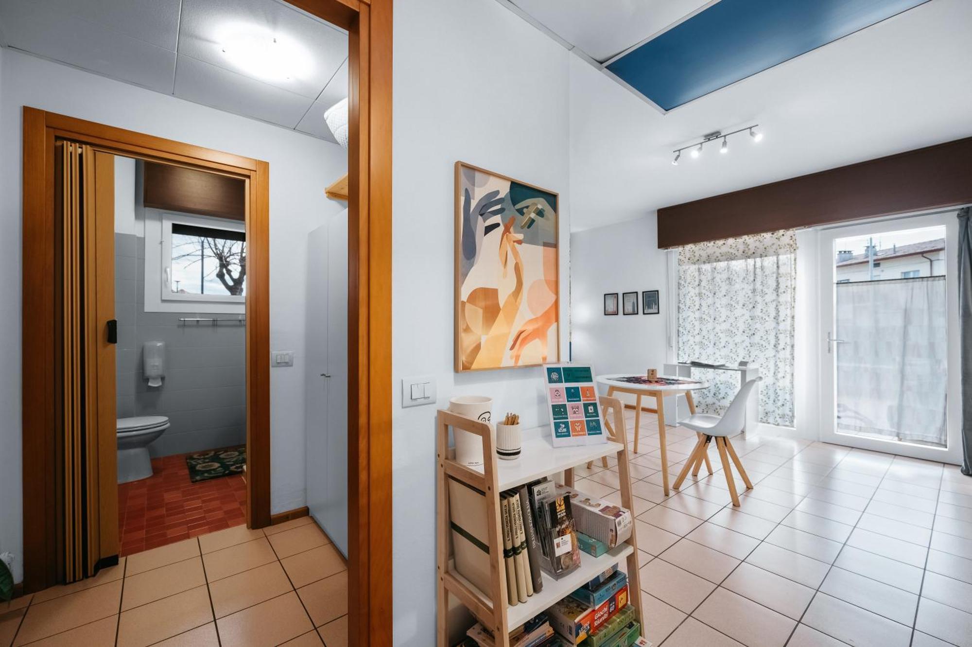 אודינה Nest Eco Guesthouse מראה חיצוני תמונה