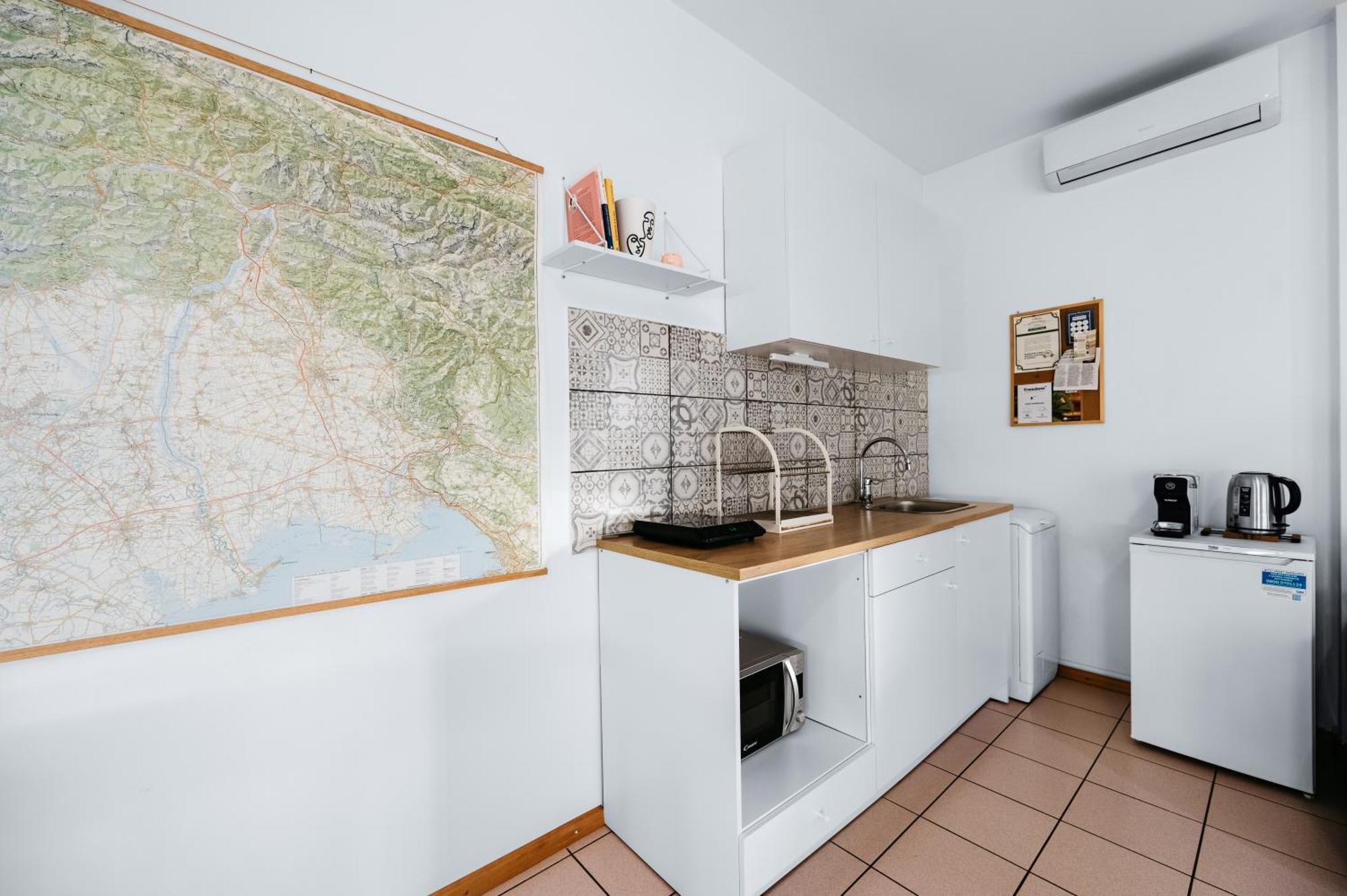 אודינה Nest Eco Guesthouse מראה חיצוני תמונה